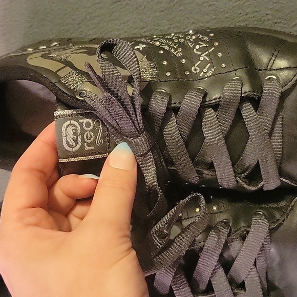 💙RARE ECHO RED TENNIS SHOES - Picture 4 of 11